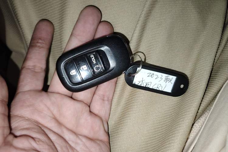 Used Honda CR-V 2023 240TURBO Two-Wheel Drive FENGSHANG Edition 7 Seats Vehicle Key