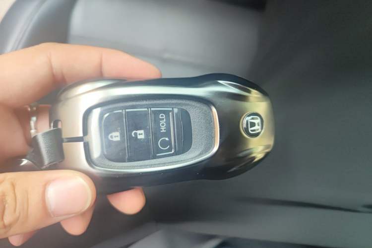 Used Honda CR-V 2023 240TURBO Two-Wheel-Drive Luxury Version 5 Seats Vehicle Key