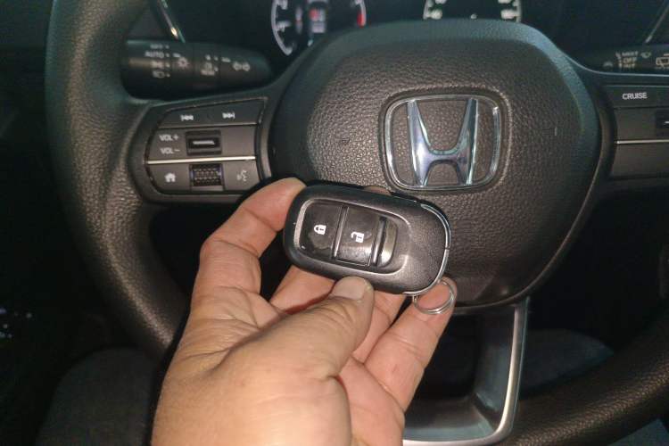 Used Honda CR-V 2023 240TURBO Two-Wheel Drive Active Version 5 Seats Vehicle Key