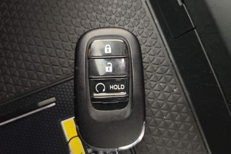 Used Honda CR-V 2023 240TURBO Two-Wheel Drive FENGSHANG Edition 5 Seats Vehicle Key