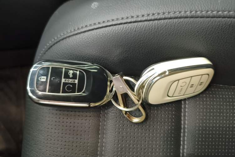 Used Honda CR-V 2023 240TURBO Two-Wheel Drive FENGSHANG Edition 5 Seats Vehicle Key