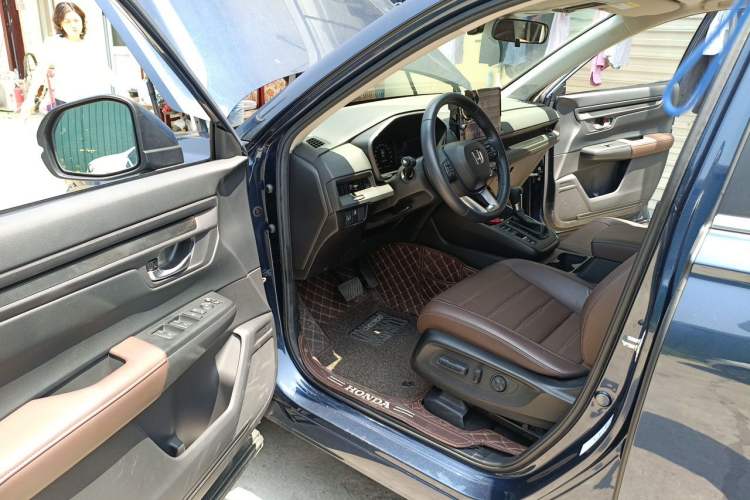 Used Honda CR-V 2023 240TURBO Two-Wheel Drive Smart Edition 5 Seats Driver Seat