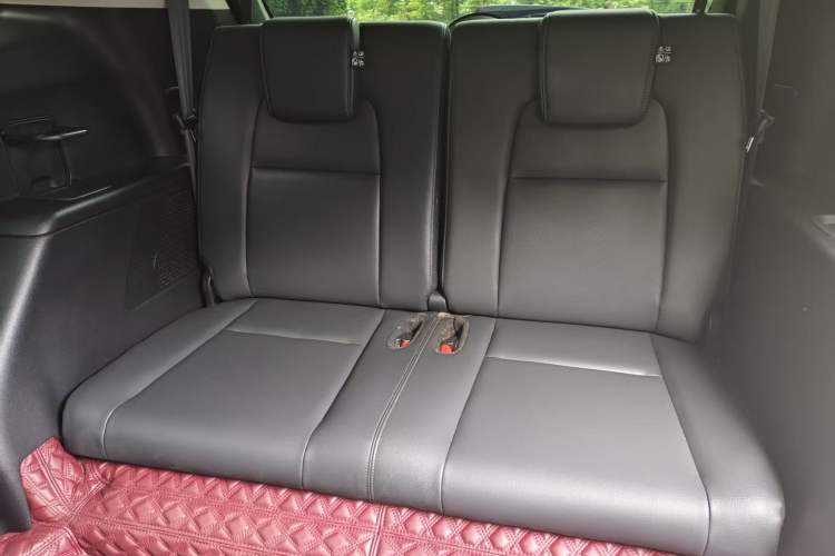 Used Honda CR-V 2023 240TURBO Two-Wheel Drive FENGSHANG Edition 7 Seats Interior 4