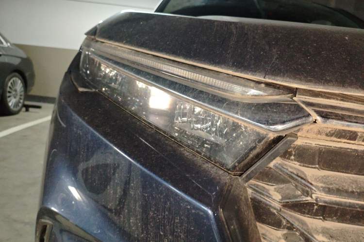 Used Honda CR-V 2023 240TURBO Two-Wheel Drive Smart Edition 5 Seats Right Front Headlight