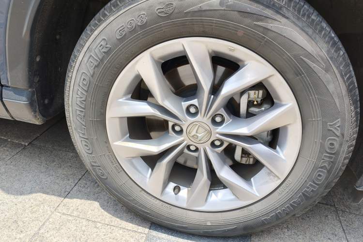 Used Honda CR-V 2023 240TURBO Two-Wheel Drive Active Version 5 Seats Right Front Wheel Hub
