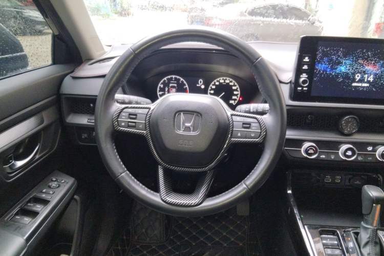 Used Honda CR-V 2023 240TURBO Two-Wheel Drive FENGSHANG Edition 5 Seats Steering Wheel