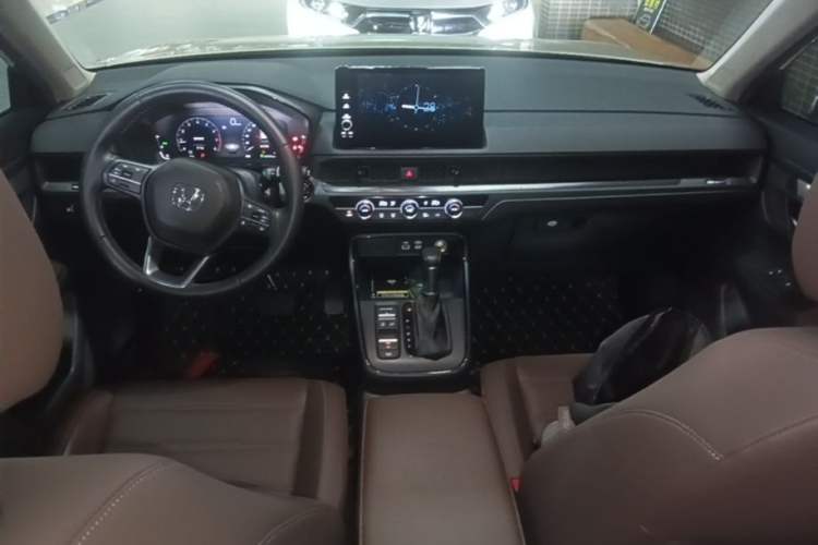 Used Honda CR-V 2023 240TURBO Two-Wheel Drive Smart Edition 5 Seats Center Console