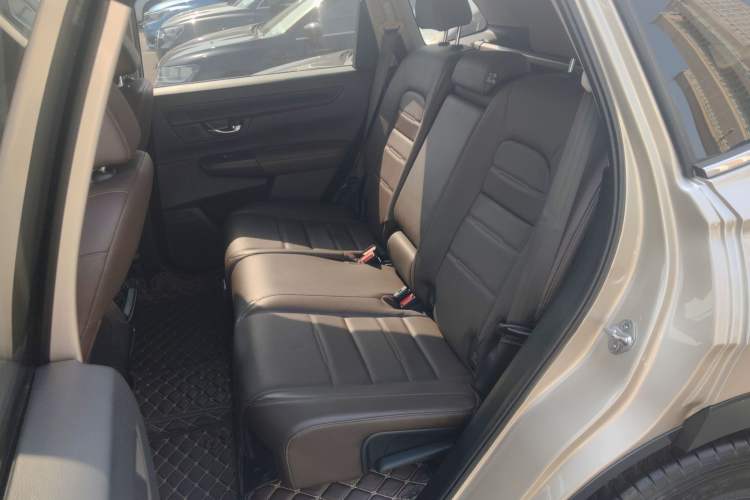 Used Honda CR-V 2023 240TURBO Two-Wheel Drive Smart Edition 5 Seats Interior 4