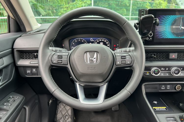 Used Honda CR-V 2023 240TURBO Two-Wheel Drive Smart Edition 5 Seats Steering Wheel