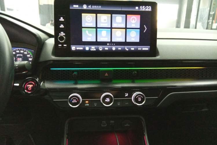 Used Honda CR-V 2023 2.0L eHEV Two-Wheel Drive Smart Edition Audio And AC Panel