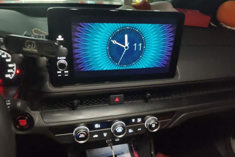 Used Honda CR-V 2023 240TURBO Two-Wheel Drive FENGSHANG Edition 5 Seats Audio And AC Panel