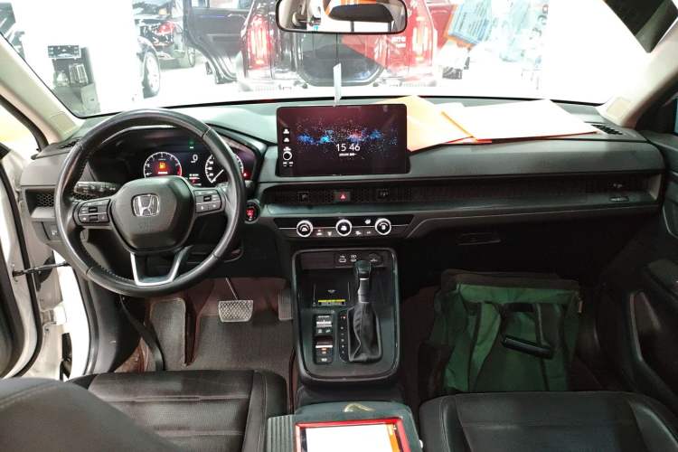 Used Honda CR-V 2023 240TURBO Two-Wheel Drive FENGSHANG Edition 5 Seats Center Console