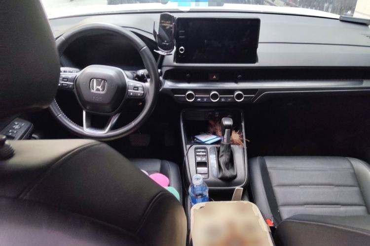 Used Honda CR-V 2023 240TURBO Two-Wheel Drive FENGSHANG Edition 5 Seats Center Console