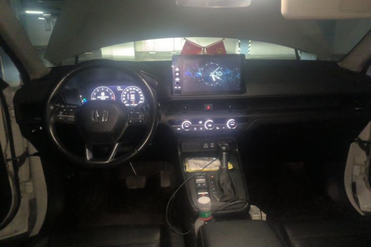 Used Honda CR-V 2023 240TURBO Two-Wheel-Drive Luxury Version 5 Seats Center Console