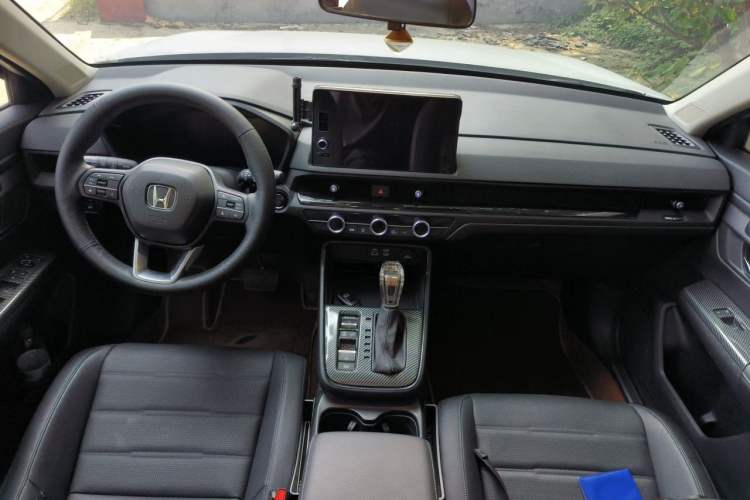 Used Honda CR-V 2023 240TURBO Two-Wheel Drive FENGSHANG Edition 5 Seats Center Console