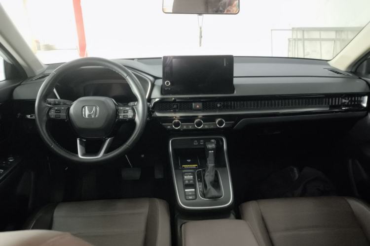 Used Honda CR-V 2023 240TURBO Two-Wheel Drive Deluxe Edition 7 Seats Center Console