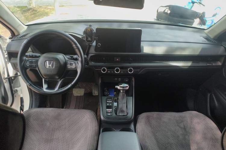 Used Honda CR-V 2023 240TURBO Two-Wheel Drive FENGSHANG Edition 5 Seats Center Console