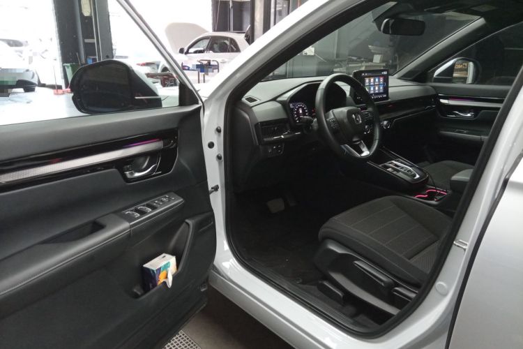 Used Honda CR-V 2023 2.0L eHEV Two-Wheel Drive Smart Edition Driver Seat