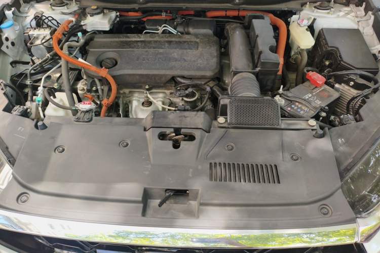 Used Honda CR-V 2023 2.0L eHEV Two-Wheel Drive Smart Brilliance Edition Engine Bay