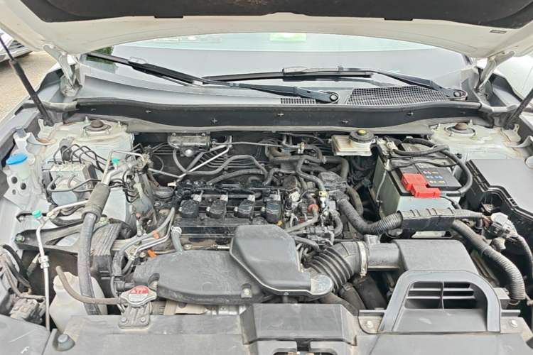 Used Honda CR-V 2023 240TURBO Two-Wheel Drive FENGSHANG Edition 5 Seats Engine Bay