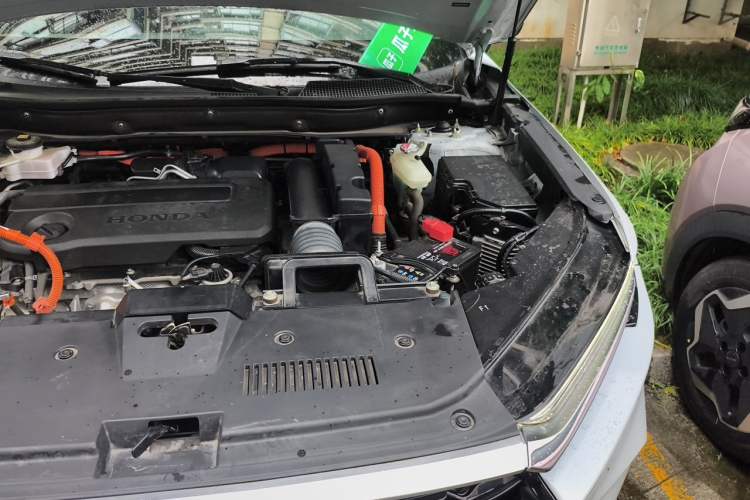 Used Honda CR-V 2023 2.0L eHEV Two-Wheel Drive Smart Edition Engine Bay Left