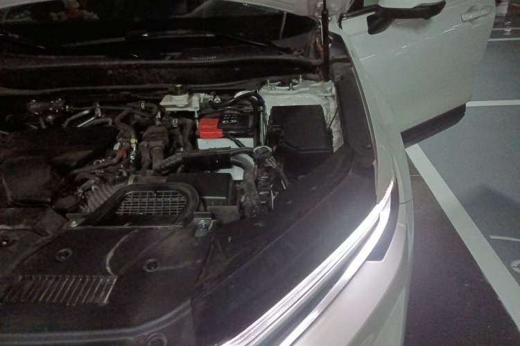 Used Honda CR-V 2023 240TURBO Two-Wheel Drive FENGSHANG Edition 5 Seats Engine Bay Left