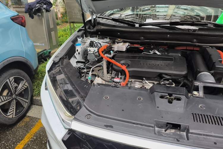 Used Honda CR-V 2023 2.0L eHEV Two-Wheel Drive Smart Edition Engine Bay Right