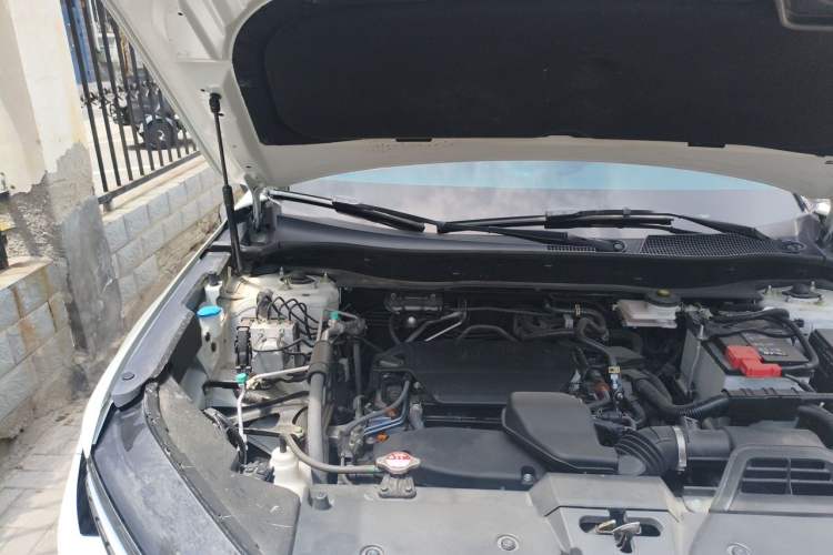 Used Honda CR-V 2023 240TURBO Two-Wheel Drive FENGSHANG Edition 5 Seats Engine Bay Right