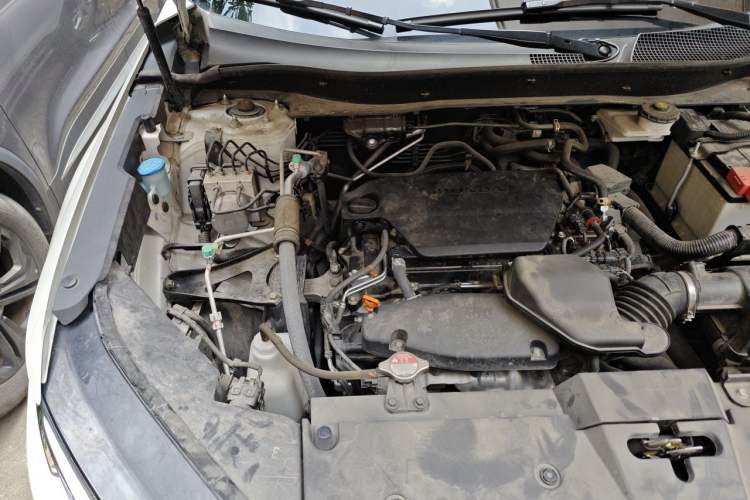 Used Honda CR-V 2023 240TURBO Two-Wheel Drive Active Version 5 Seats Engine Bay Right