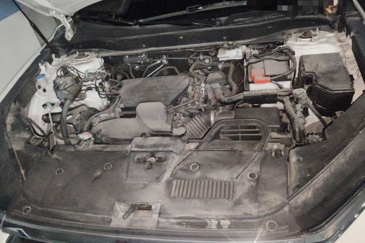Used Honda CR-V 2023 240TURBO Two-Wheel Drive FENGSHANG Edition 5 Seats Engine Bay