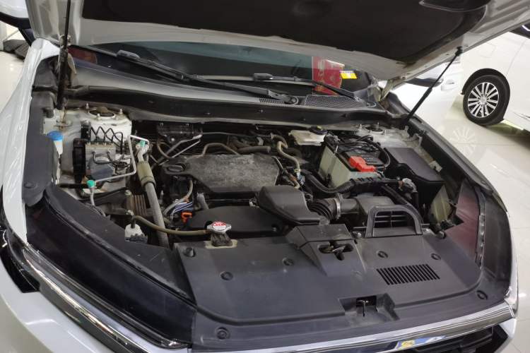 Used Honda CR-V 2023 240TURBO Two-Wheel Drive FENGSHANG Edition 5 Seats Engine Bay