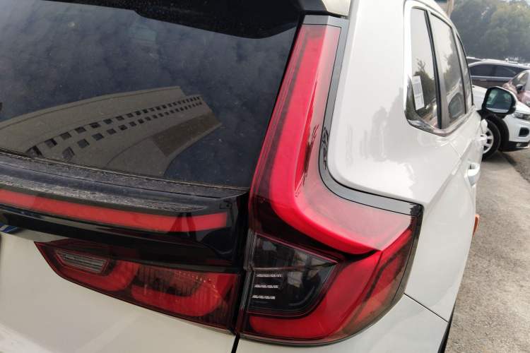 Used Honda CR-V 2023 240TURBO Two-Wheel Drive Deluxe Edition 7 Seats Exterior 2