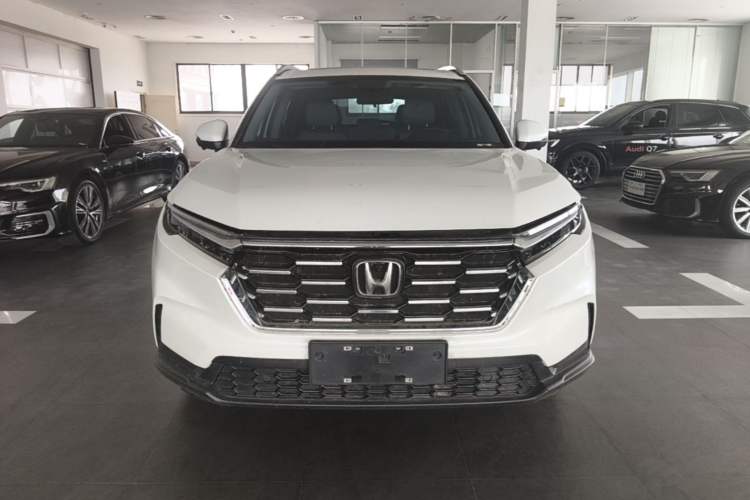 Used Honda CR-V 2023 240TURBO Two-Wheel Drive Active Version 5 Seats Front