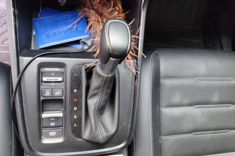 Used Honda CR-V 2023 240TURBO Two-Wheel Drive FENGSHANG Edition 5 Seats Gear Lever