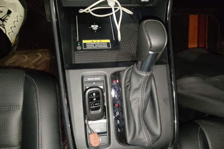 Used Honda CR-V 2023 240TURBO Two-Wheel Drive FENGSHANG Edition 5 Seats Gear Lever