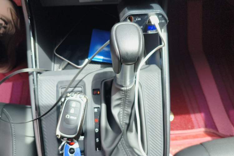 Used Honda CR-V 2023 240TURBO Two-Wheel Drive FENGSHANG Edition 5 Seats Gear Lever