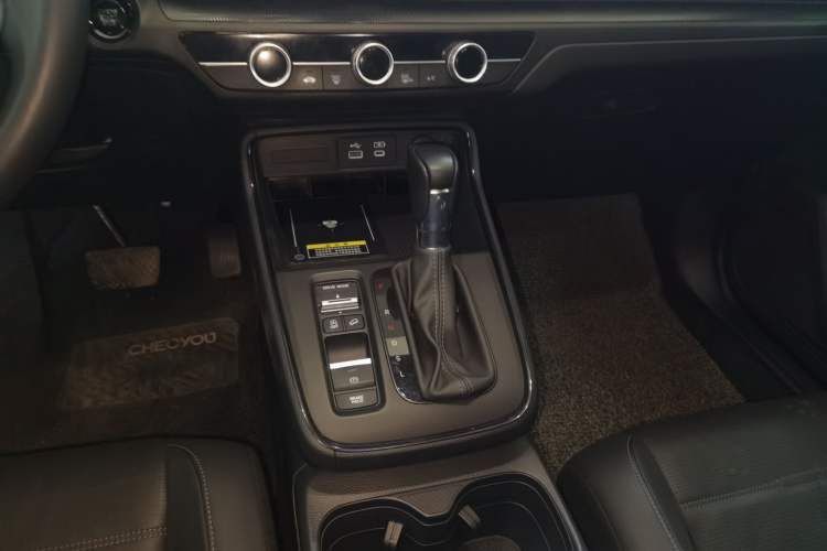 Used Honda CR-V 2023 240TURBO Two-Wheel Drive FENGSHANG Edition 5 Seats Gear Lever