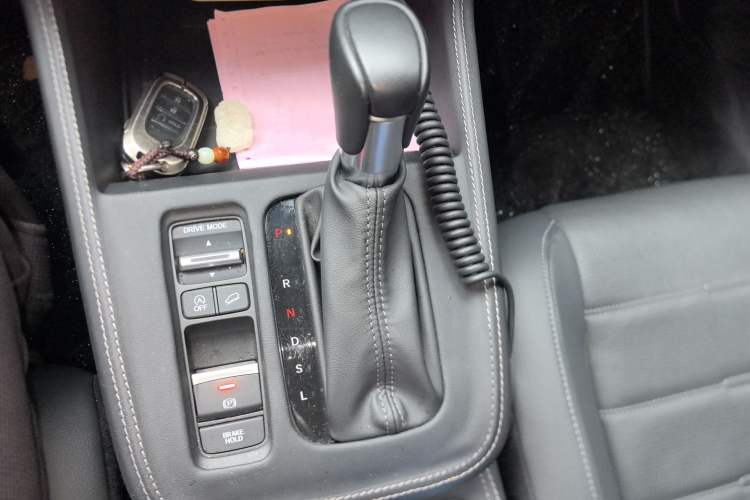 Used Honda CR-V 2023 240TURBO Two-Wheel Drive FENGSHANG Edition 5 Seats Gear Lever