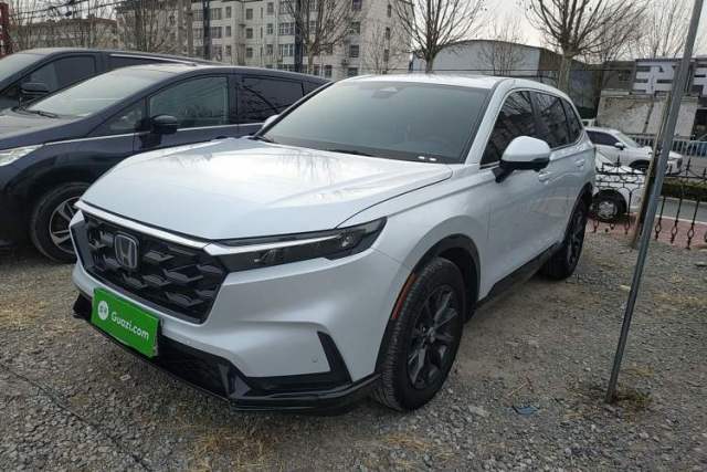 Ojetý Honda CR-V 2023 2.0L eHEV Two-Wheel Drive Smart Edition