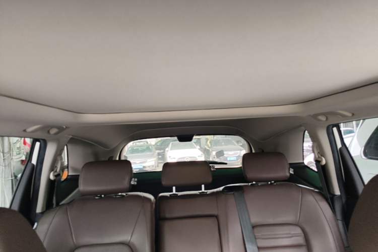 Used Honda CR-V 2023 240TURBO Two-Wheel Drive Deluxe Edition 7 Seats Headliner