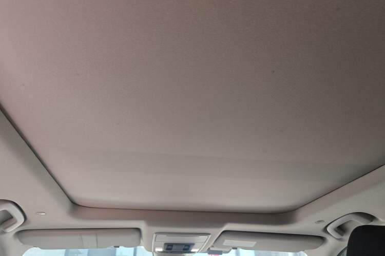 Used Honda CR-V 2023 240TURBO Two-Wheel Drive FENGSHANG Edition 5 Seats Headliner