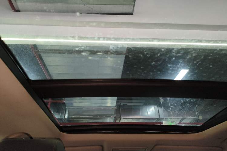 Used Honda CR-V 2023 240TURBO Two-Wheel Drive FENGSHANG Edition 5 Seats Headliner