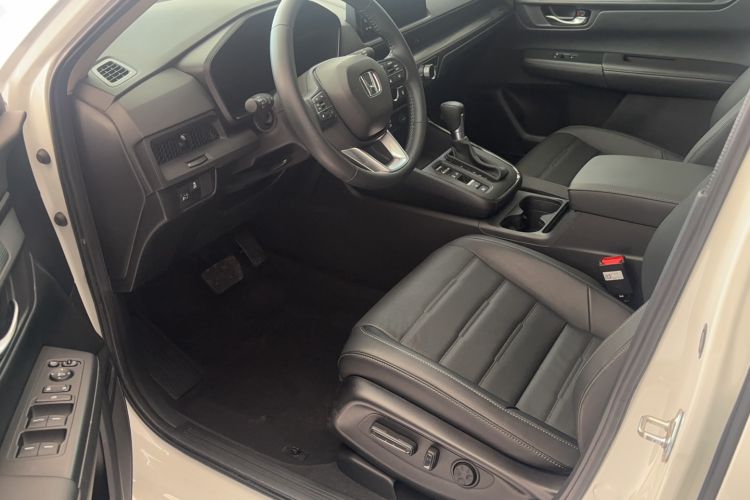 Used Honda CR-V 2023 240TURBO Two-Wheel Drive FENGSHANG Edition 7 Seats Interior 2