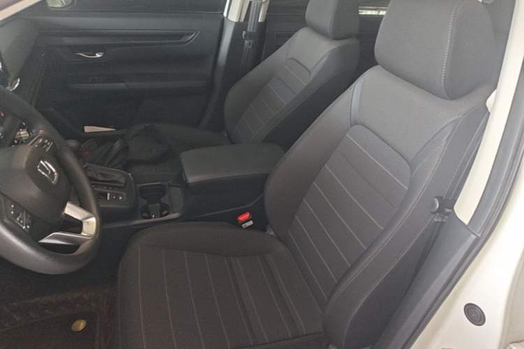 Used Honda CR-V 2023 240TURBO Two-Wheel Drive Active Version 5 Seats Left Front Seat