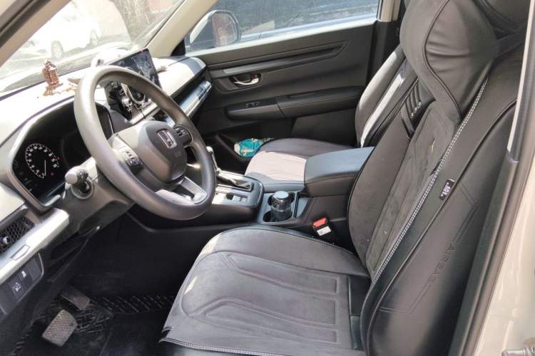 Used Honda CR-V 2023 240TURBO Two-Wheel Drive Active Version 5 Seats Left Front Seat