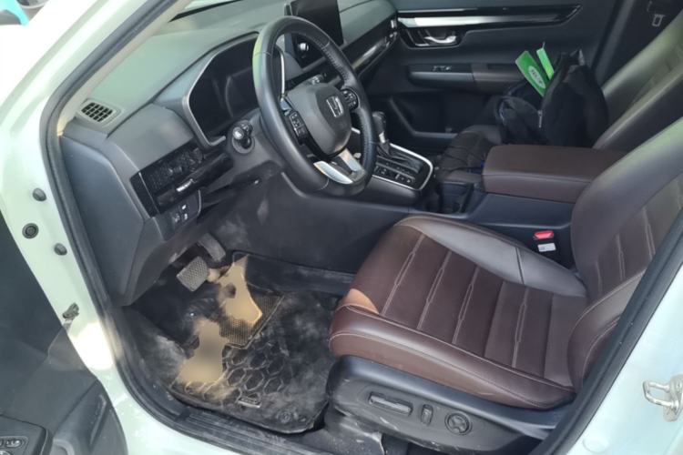 Used Honda CR-V 2023 240TURBO Two-Wheel Drive Deluxe Edition 7 Seats Left Front Seat