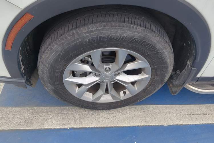 Used Honda CR-V 2023 240TURBO Two-Wheel Drive FENGSHANG Edition 5 Seats Left Front Wheel Hub