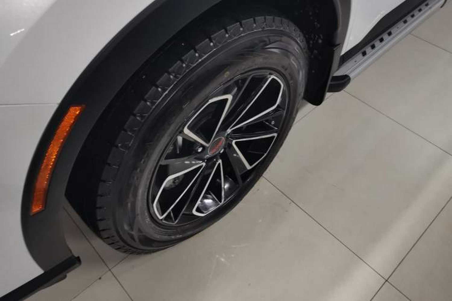 Used Honda CR-V 2023 240TURBO All-Wheel-Drive Premium Edition 5 Seats Left Front Wheel Hub