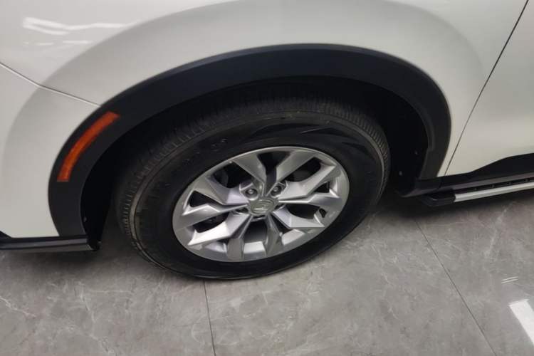 Used Honda CR-V 2023 240TURBO Two-Wheel-Drive Luxury Version 5 Seats Left Front Wheel Hub