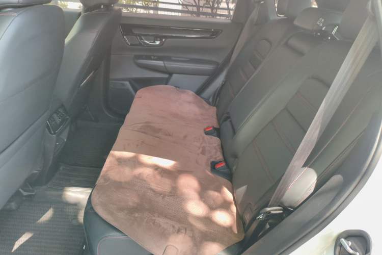Used Honda CR-V 2023 2.0L eHEV Two-Wheel Drive Smart Brilliance Edition Left Rear Seat